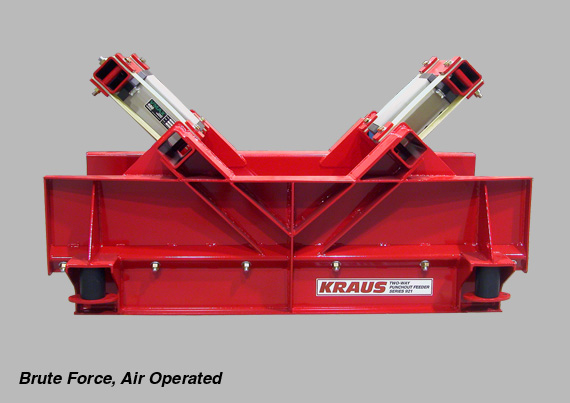 Kraus Two-Way Foundry Shakeout Feeder Series 921